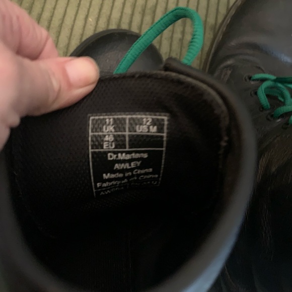 Doc Martens Awley Airwave Boots with Green Laces - Picture 6 of 6